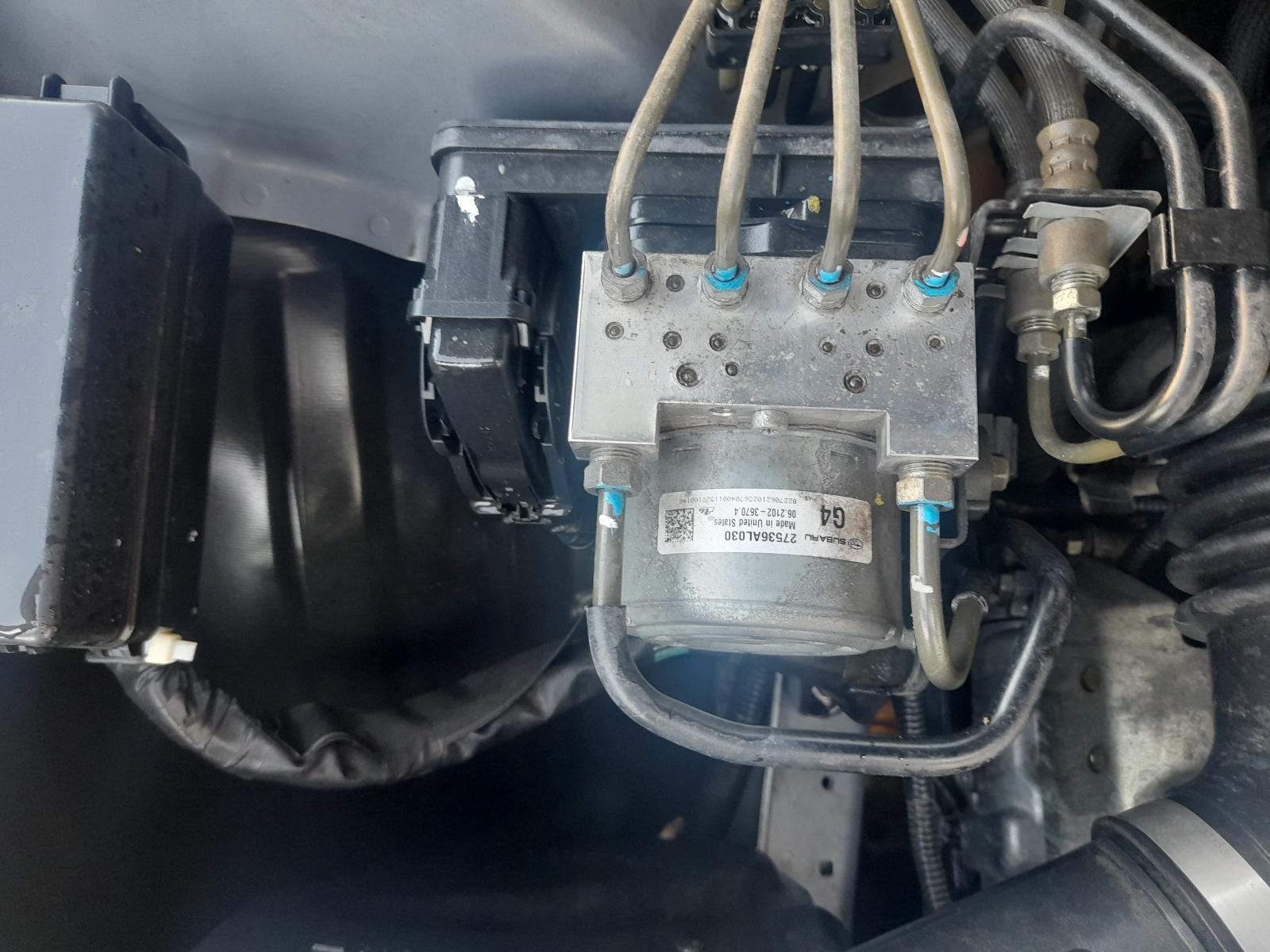 View Auto part Right Front Window Reg/Motor Subaru Outback 2016