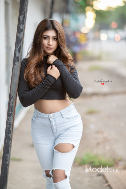 P O O J A ❤️ by Kanishka Gettuwangedara Photography - ModelsLK