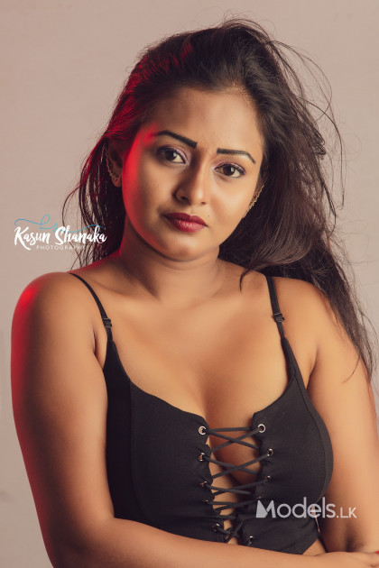 T A N I by Kasun Shanaka Photography - ModelsLK
