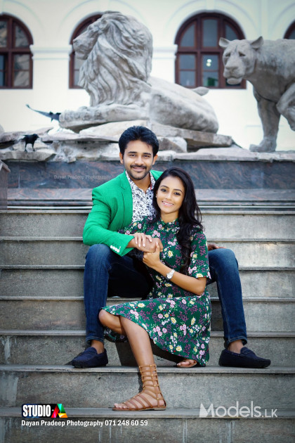 Saranga & Dinakshi by Dayan Pradeep Photography - ModelsLK