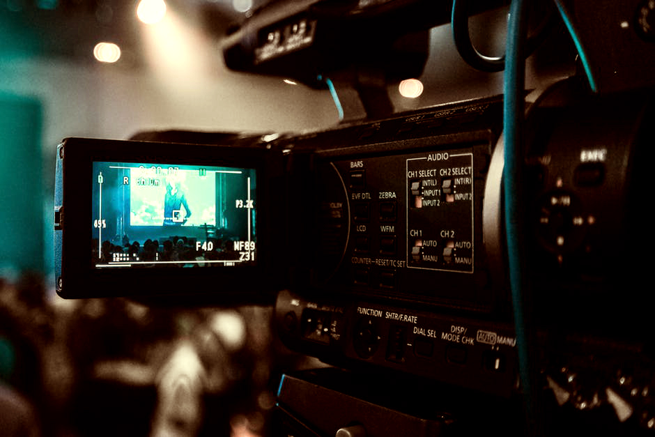 camera for mass communication students