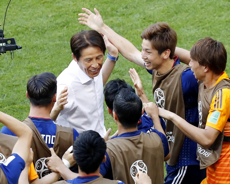 Waseda University alum Akira Nishido and Japanese Football team