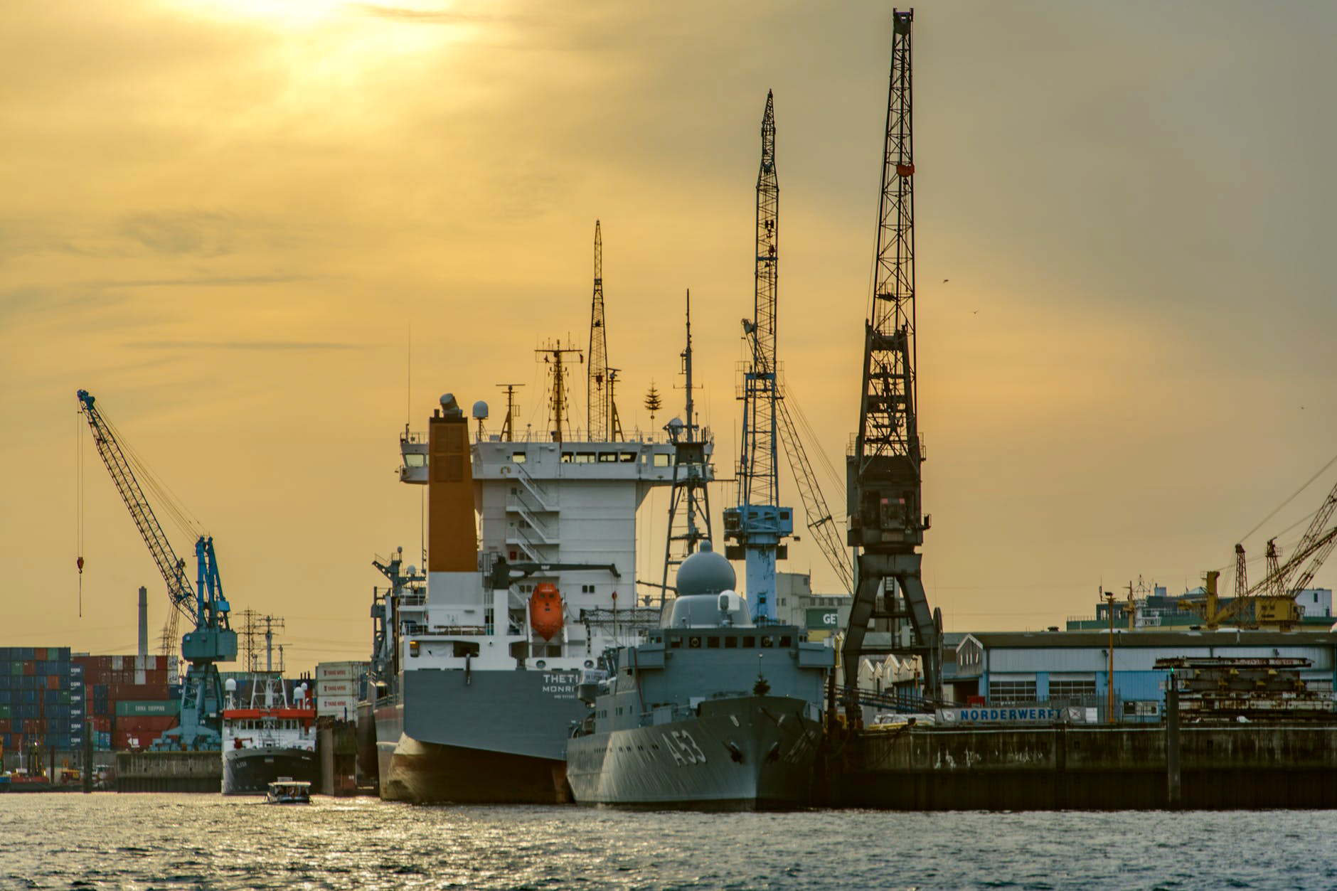 careers in maritime industry