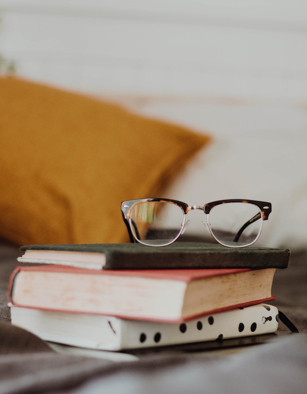 How do you keep your scholarship? Here are 5 tips.