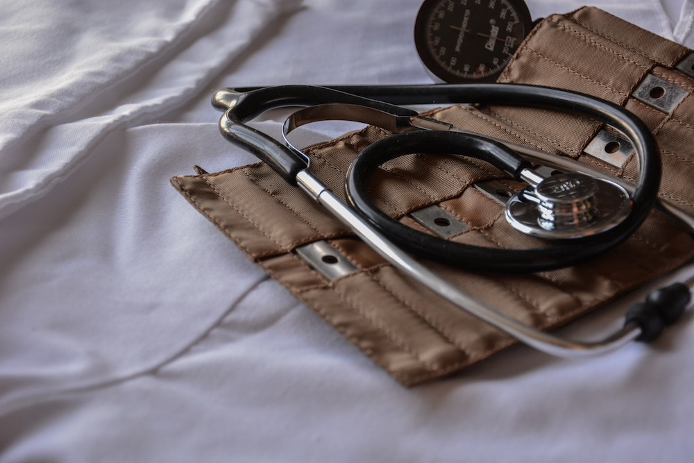 Don’t let expensive education stop you from being a doctor! Here are some medical scholarship programs you can apply for.