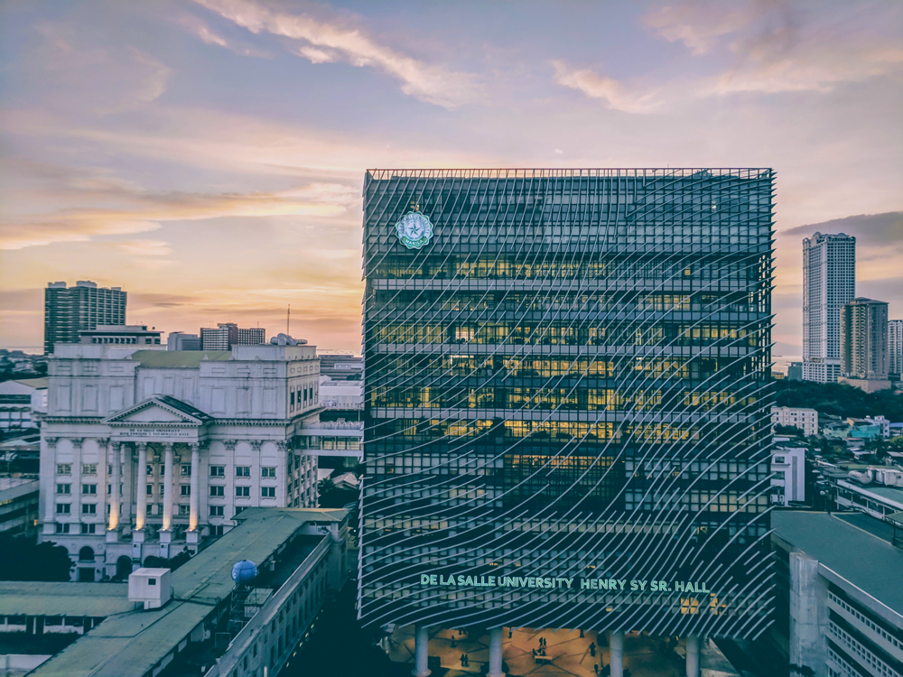 ched-accredited courses in dlsu