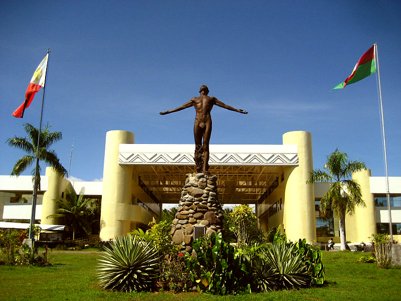 UP Mindanao oblation statue