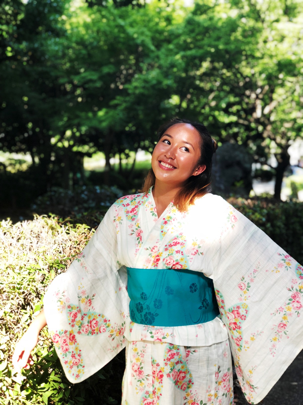 A story of a native English speaker in monolingual Waseda University