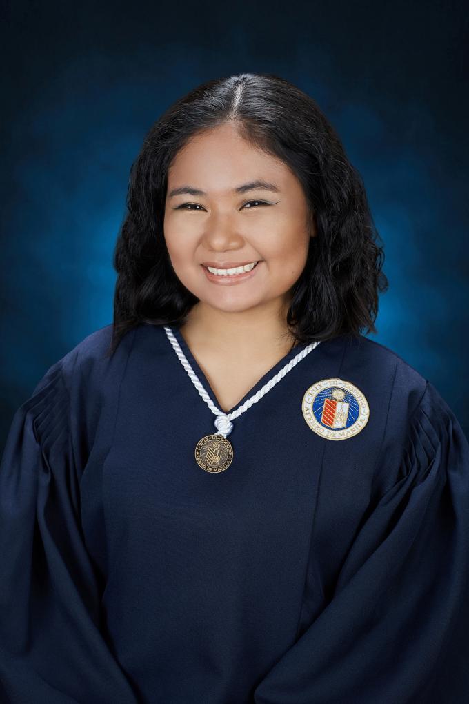 graduation photo of Filipina scholar