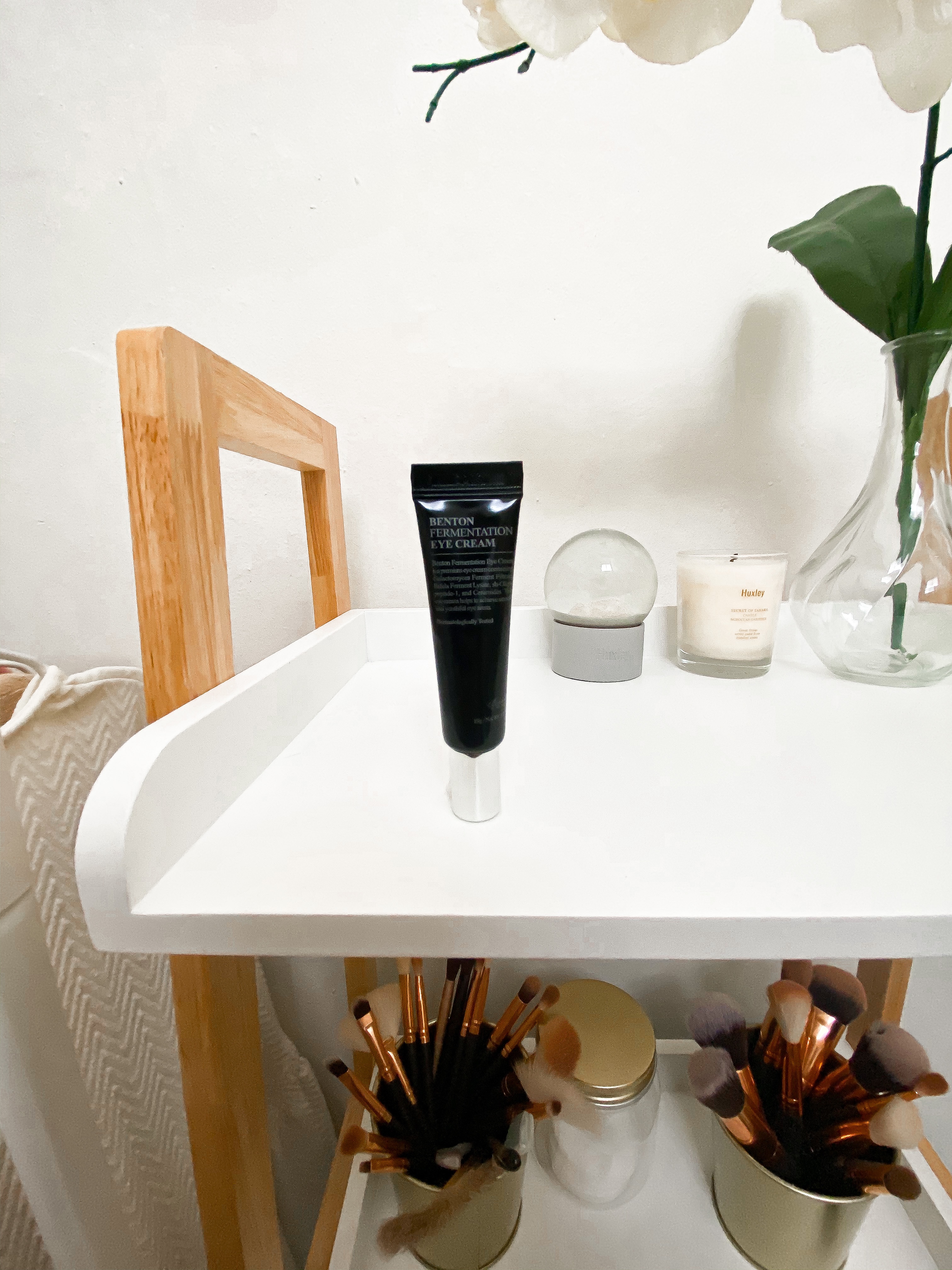 review benton eye cream