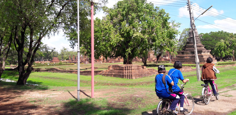 Bicycle Tour in Sukhothai Historical Park Bicycle Tour in Sukhothai Historical Park
