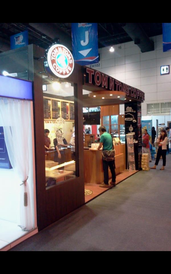 รับเหมา Tom N Toms Coffee Exhibition กรุงเทพมหานคร สามดีกำลังสอง ครีเอช