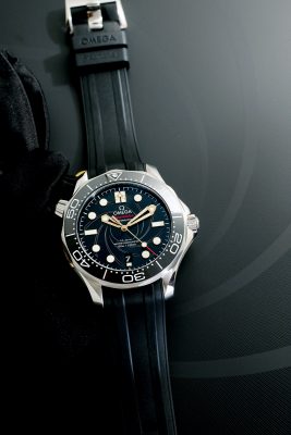 Omega海馬潛水300米占士邦限量腕錶(HK$53,100)