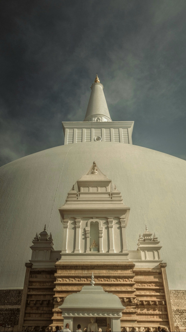Ruwanweli seya
