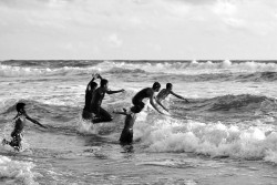 Strike through the waves
