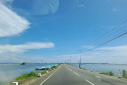 Road Towards Horizon