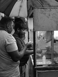 Pettah street seller