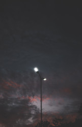 Dusk bathing lamp post