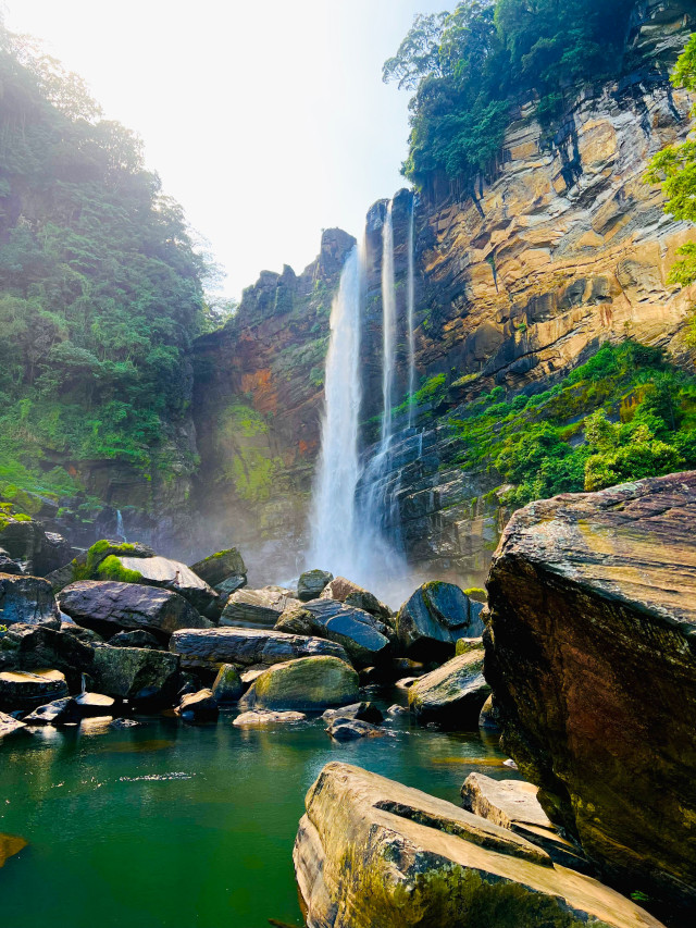 Lakshapana Falls