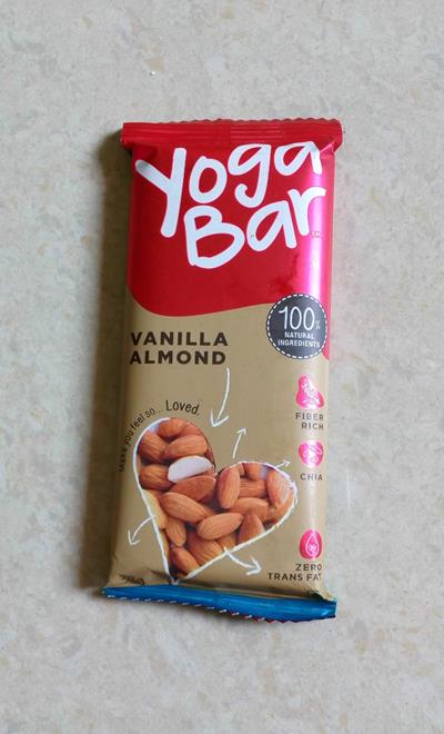 Yoga Bar Multigrain Energy Bar Vanila Almond 38g (6 bars)