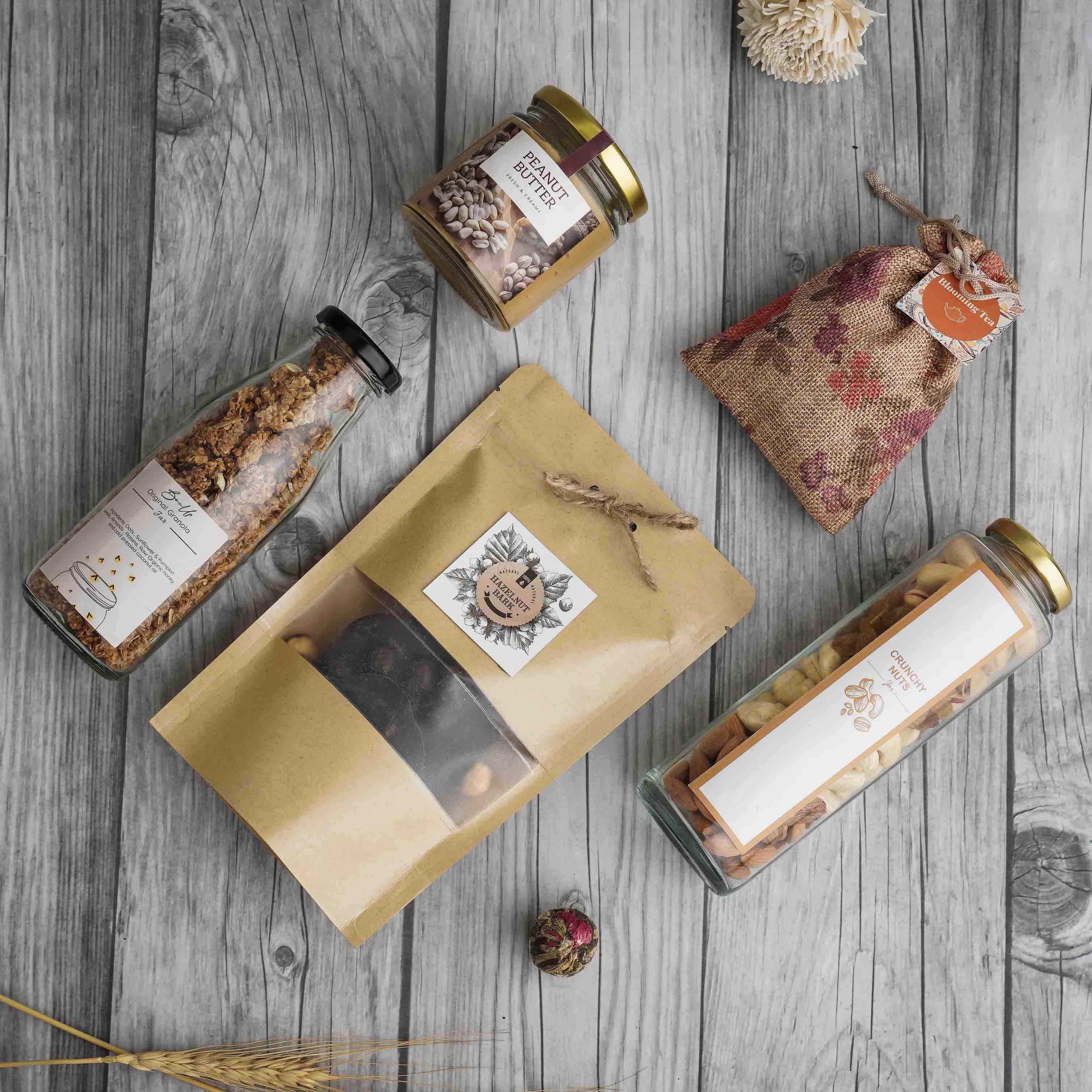 Food Connoisseurs Delight Gift Box