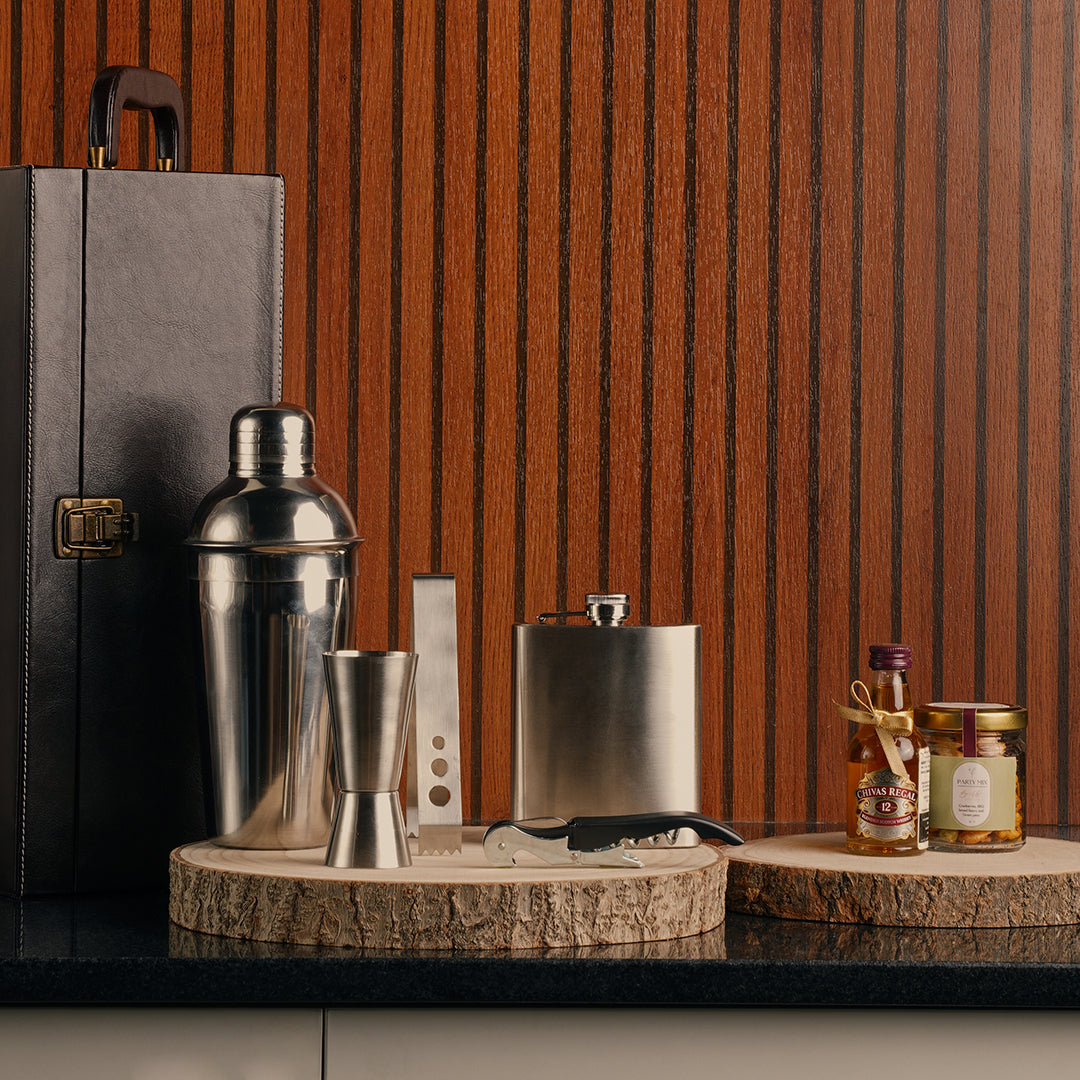 The Gentlemans Pour Hamper