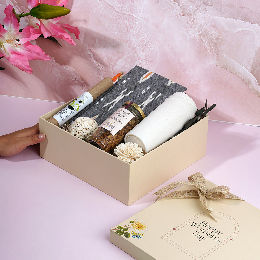 Womens Day Premium Hamper