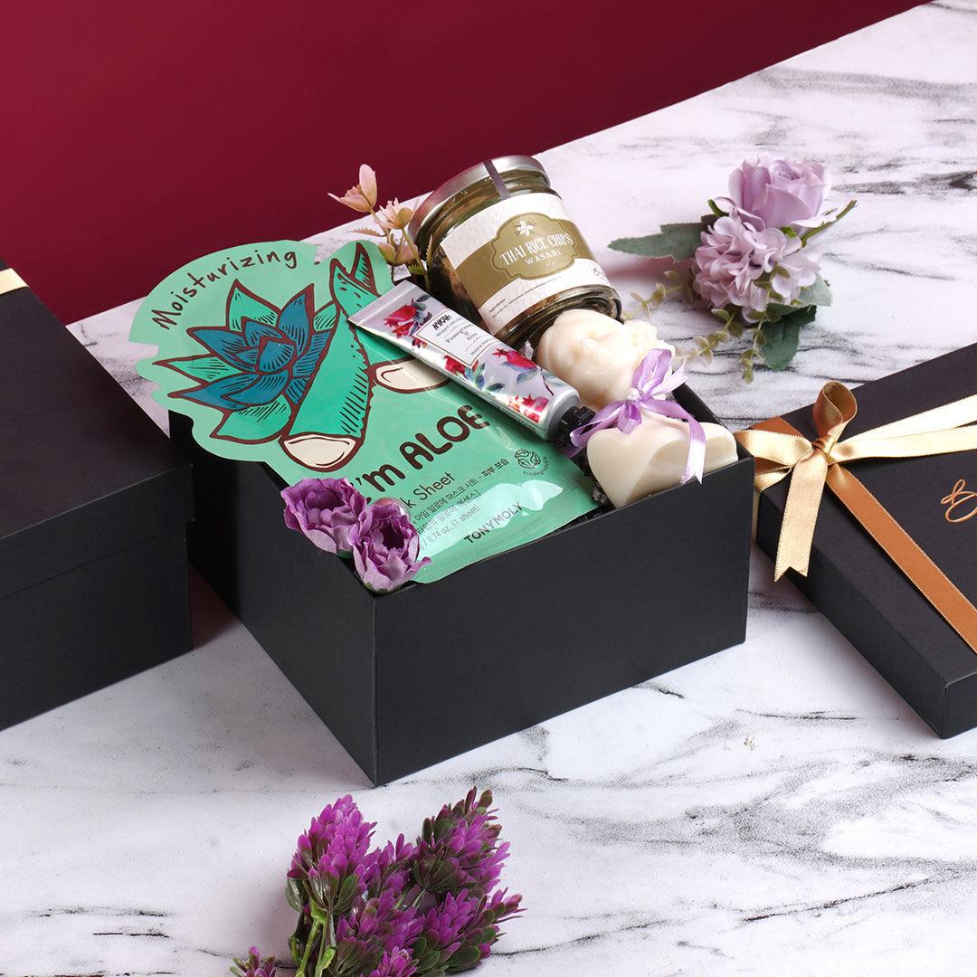 Warm Embrace Gift Hamper