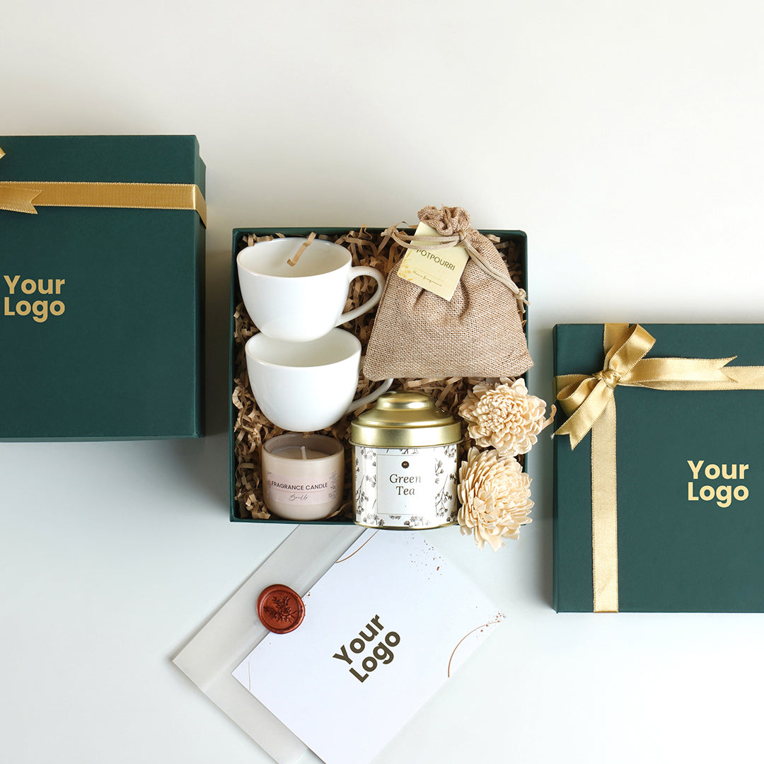 Little tea hamper