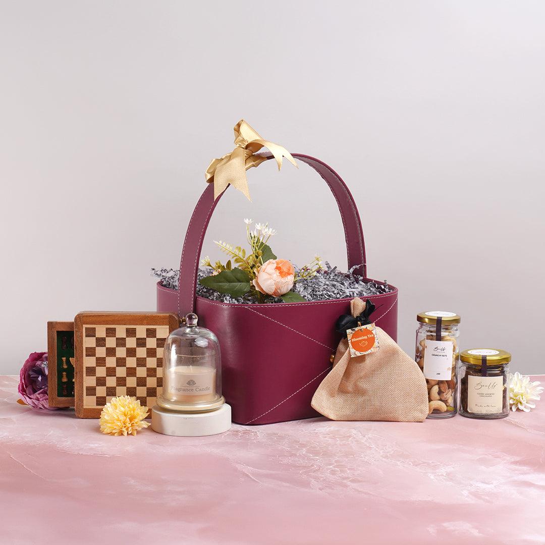 Queens Hamper
