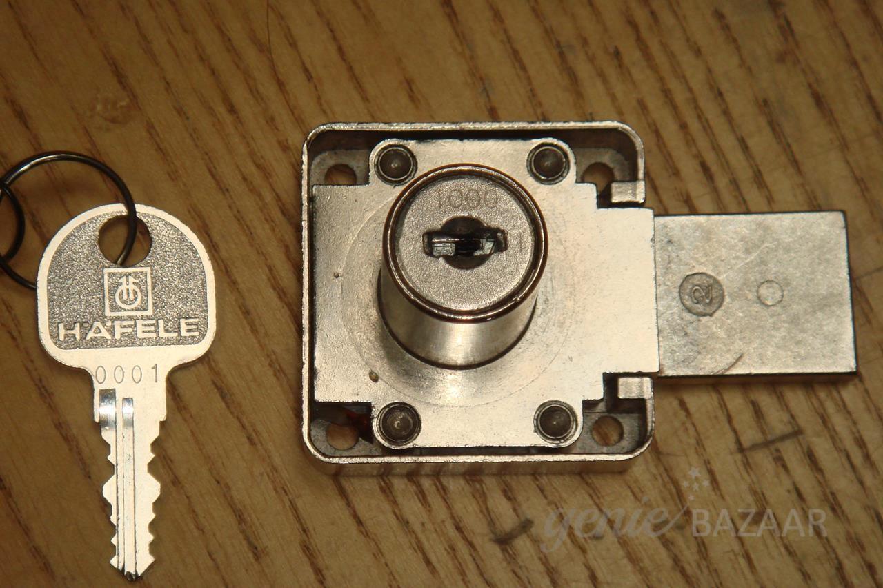 Drawer/wardrobe lock fixing