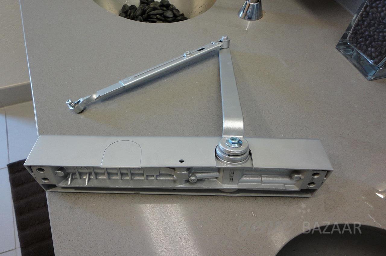Door closer replacement