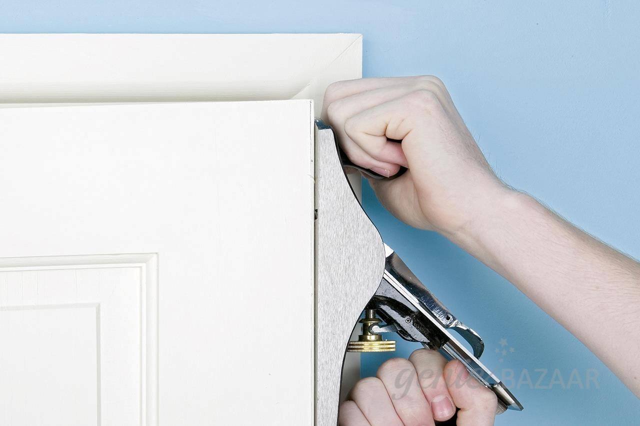 New flush door fixing