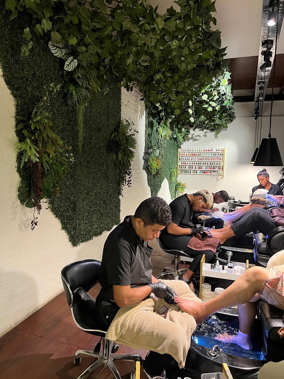 Top 5 Reasons to Get a Pedicure This Weekend