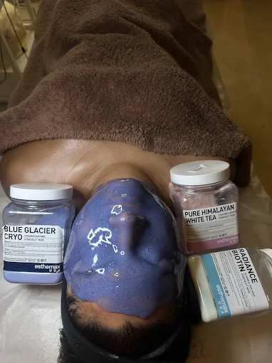 How to Choose the Perfect Facial Treatment: An Insider’s Guide