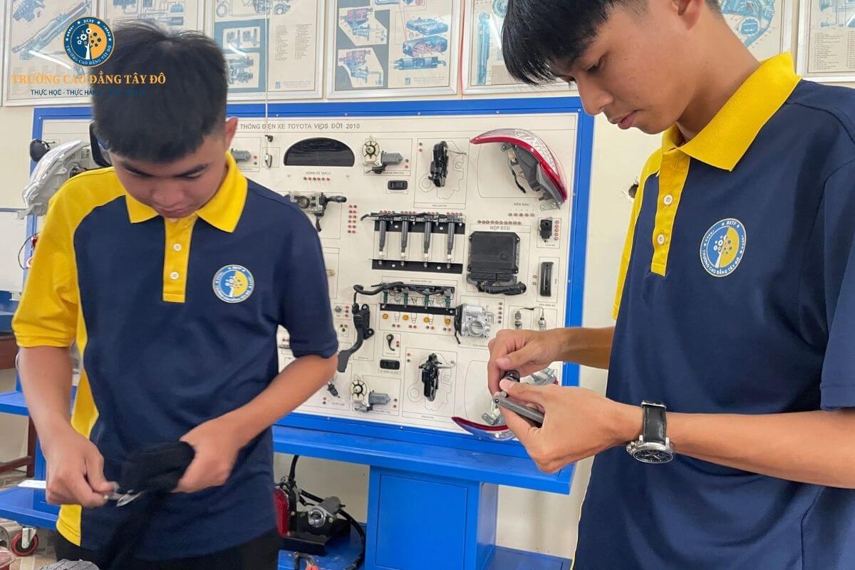 công nghệ ô tô tại Cần Thơ