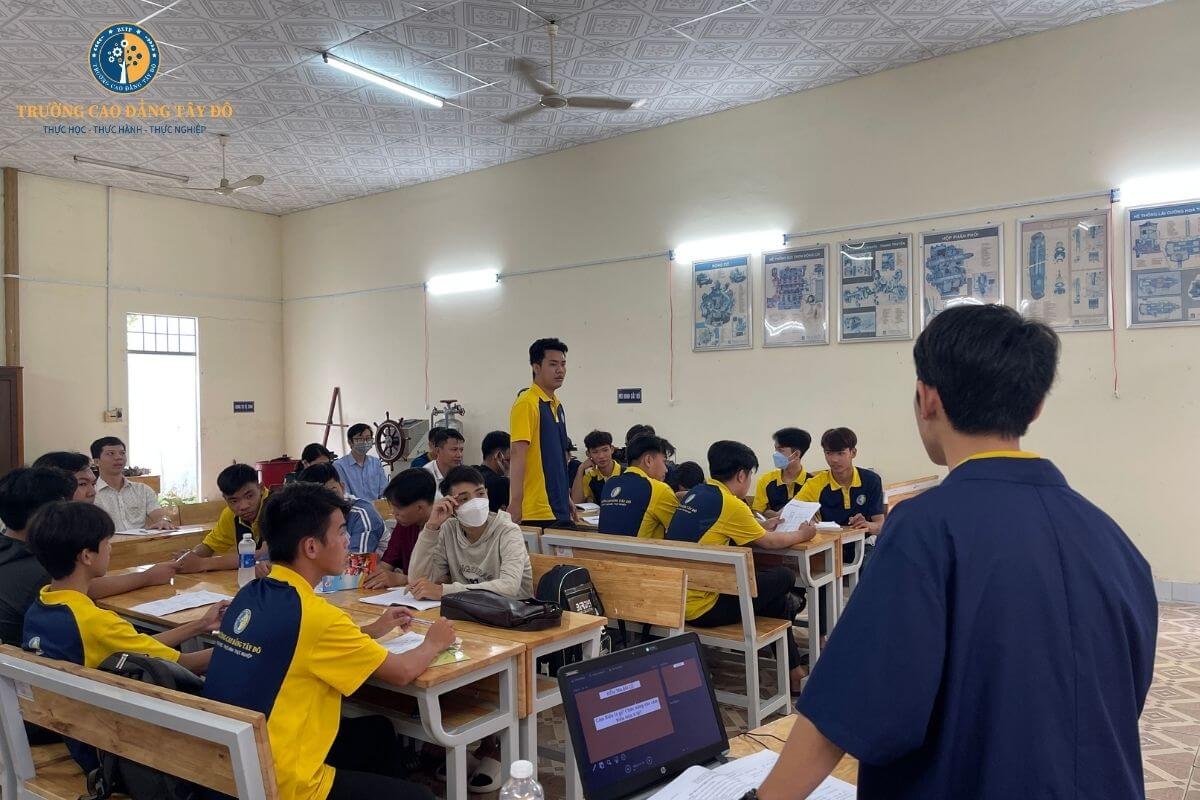 Học nghề sửa chữa ô tô ở Cần Thơ