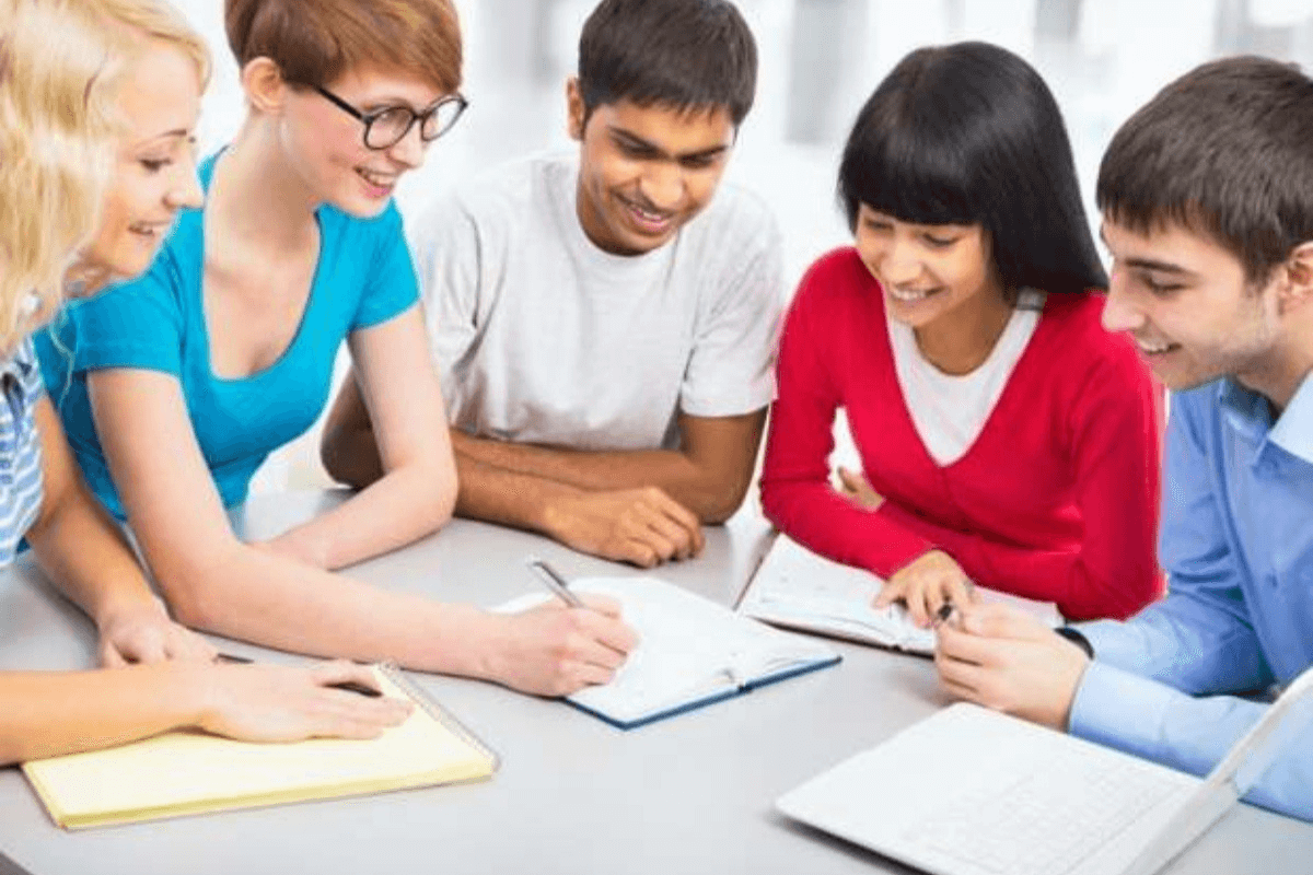 Cách học giỏi công nghệ đơn giản nhất là học nhóm