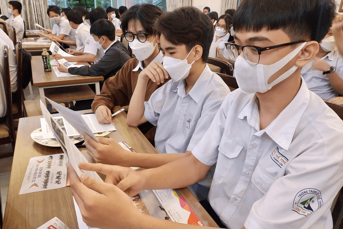 Cao đẳng 9+ cho học sinh lớp 9
