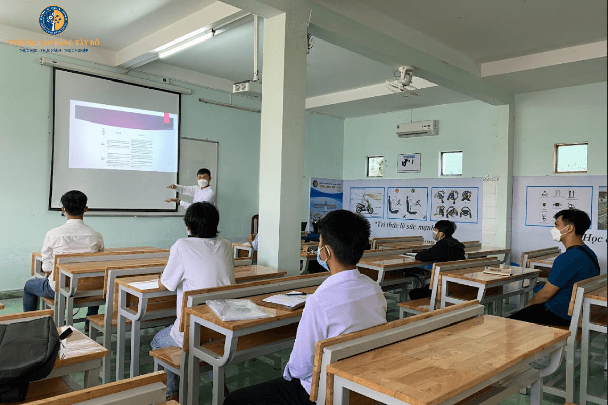 Học nghề Công nghệ thông tin