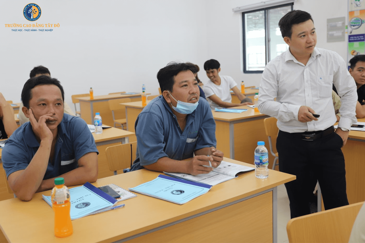Chứng chỉ bắt buộc phải có để mở hợp tác xã vận tải