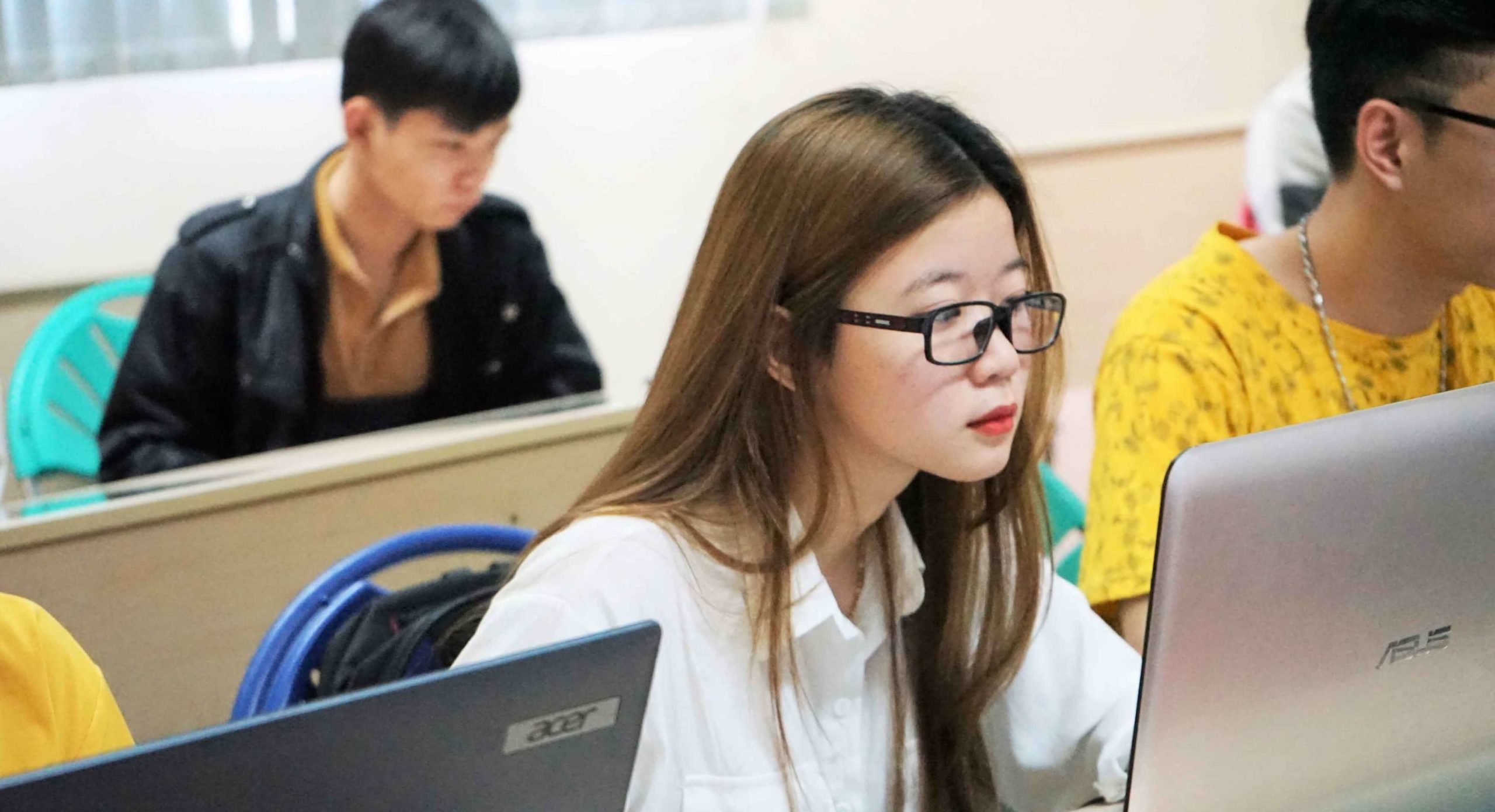 Tương lai nghề nghiệp Ngành Công nghệ thông tin cho con gái