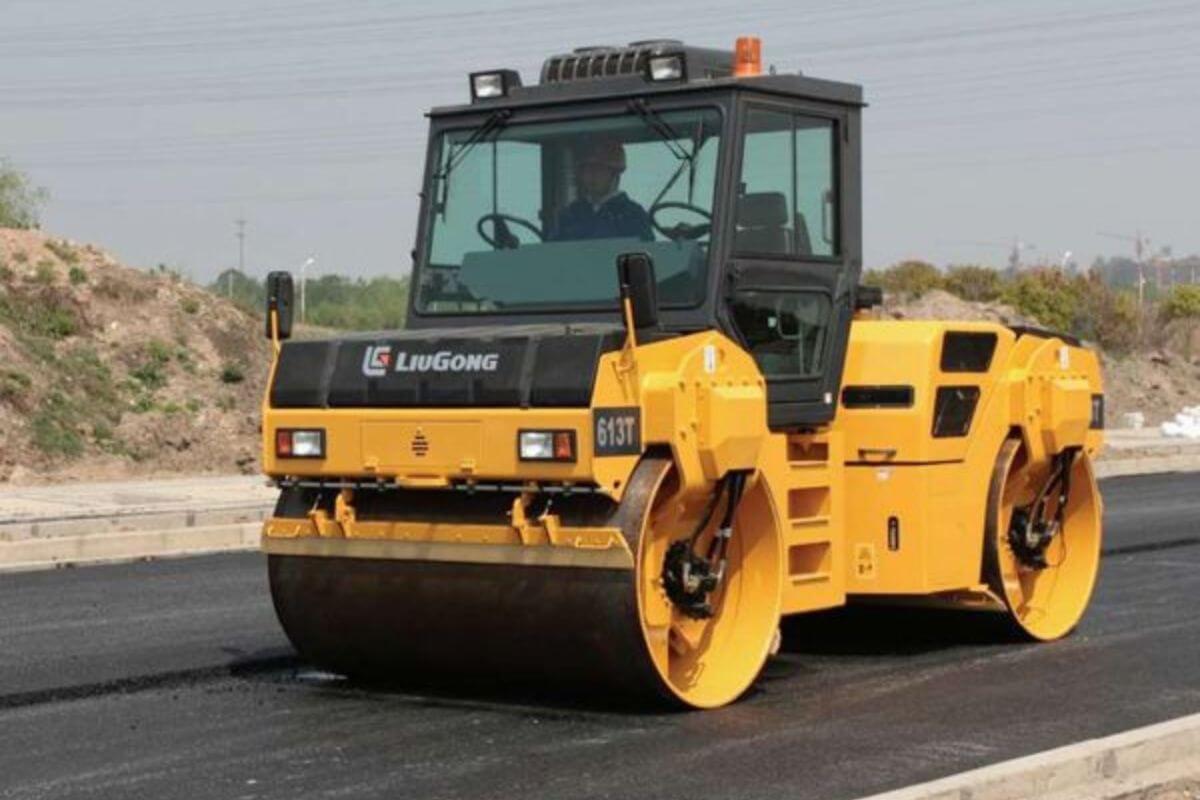 Học bằng lái xe lu