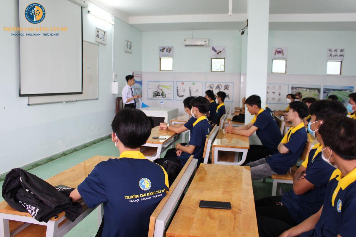 Trường đào tạo nghề