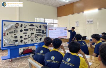 Hoạt động thao giảng tại trường Cao đẳng Tây Đô