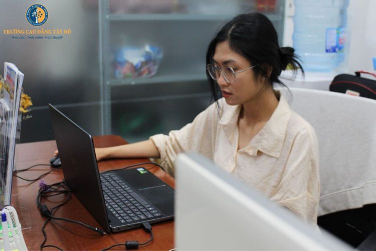 Ng&agrave;nh C&ocirc;ng nghệ th&ocirc;ng tin (Ứng dụng phần mềm) Cần Thơ
