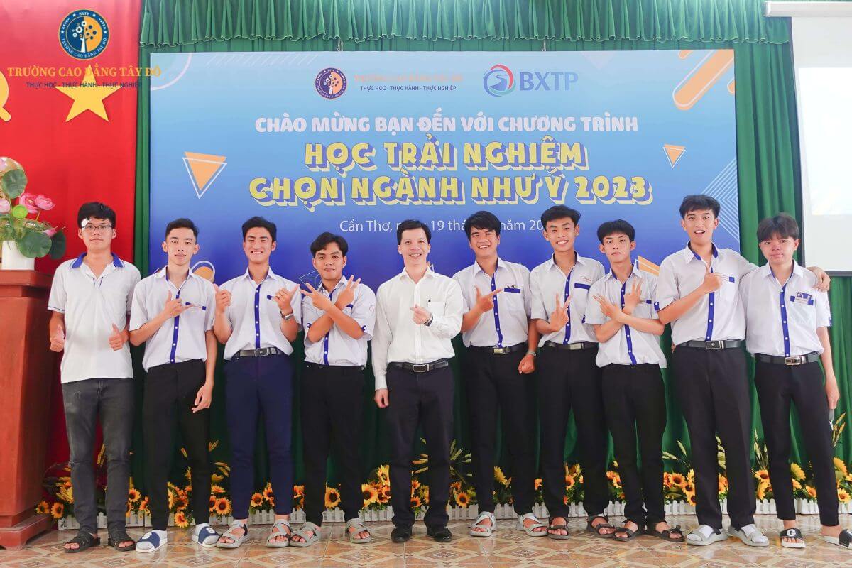 Học trải nghiệm Cần Thơ