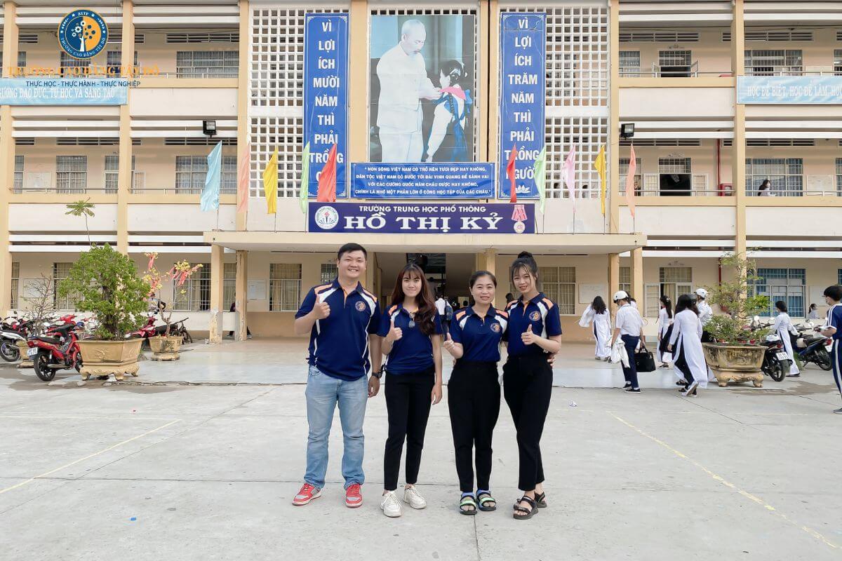 Tour tuyển sinh