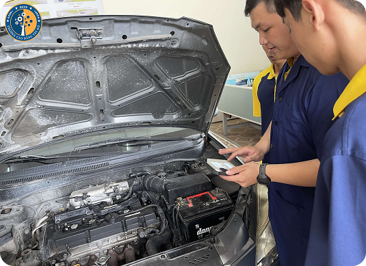 ng&agrave;nh c&ocirc;ng nghệ &ocirc; t&ocirc; 2025 tại cần thơ