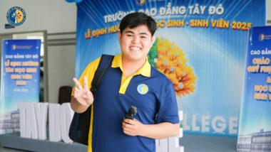 CAO ĐẲNG T&Acirc;Y Đ&Ocirc;: Buổi Lễ Sinh Hoạt Đầu Kh&oacute;a Đợt I Cho T&Acirc;N HỌC SINH SINH VI&Ecirc;N Kh&oacute;a 2025